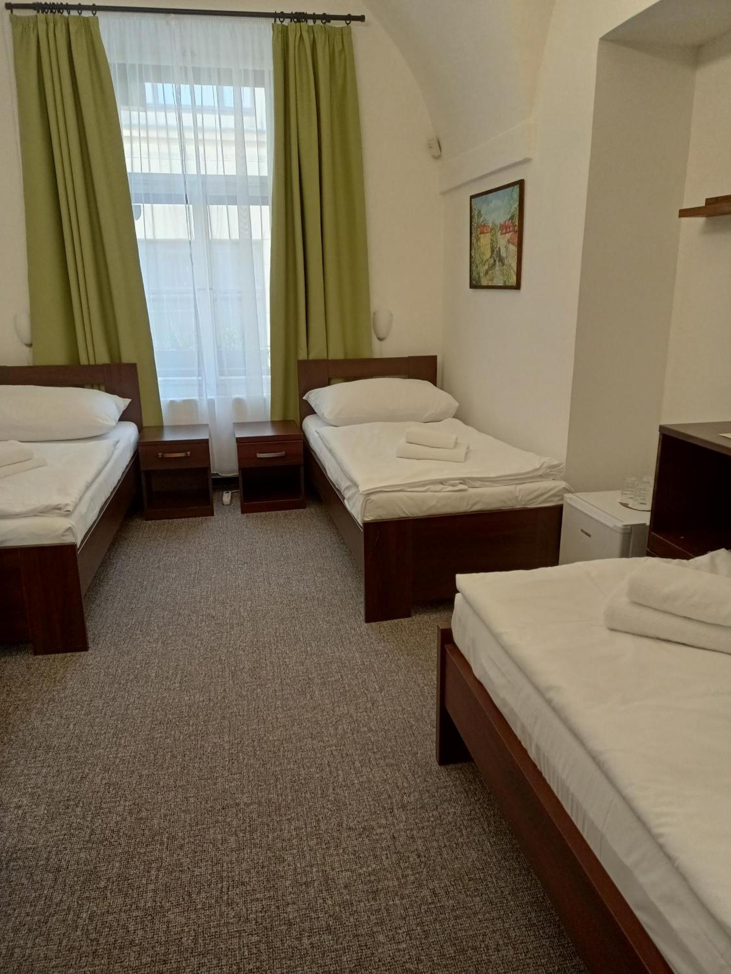 Chambre Quadruple avec Salle de Bains